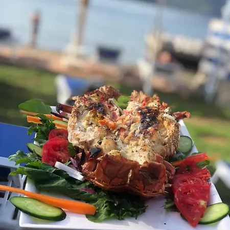 Zeytin Dali Butik Otel & Beach 호텔 *
